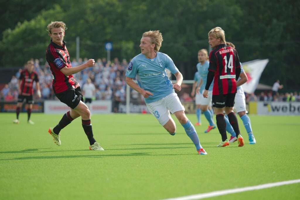 Soi kèo Malmo vs Brommapojkarna 0h10 ngày 3/10 7 soi keo malmo vs brommapojkarna 3