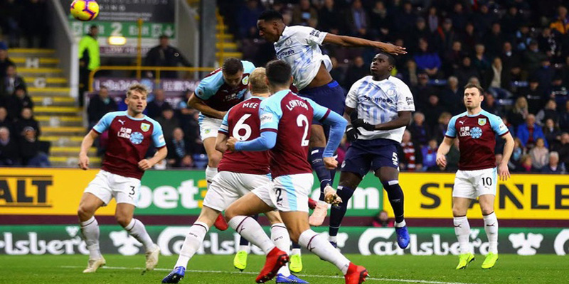 Soi kèo Burnley vs Everton